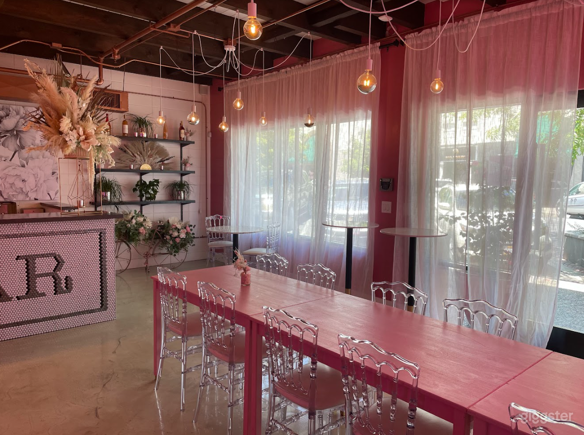 Bouquet Event Room Photo 4