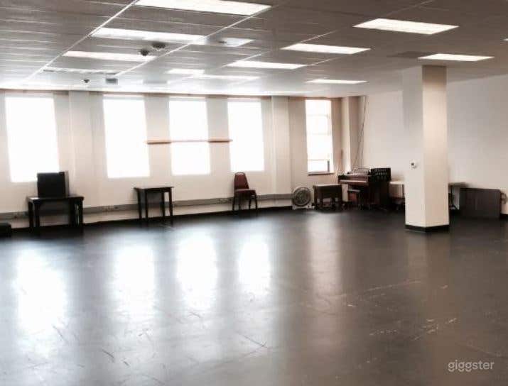 Studio Ball - Multi-Use Studio Photo 3