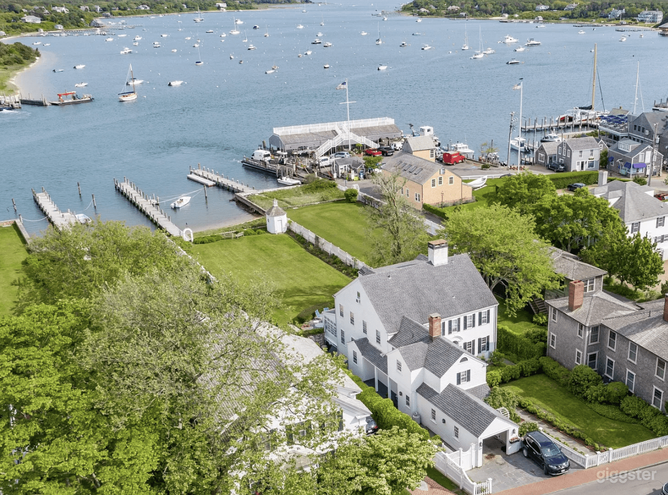 Edgartown Stunning Property Photo 1