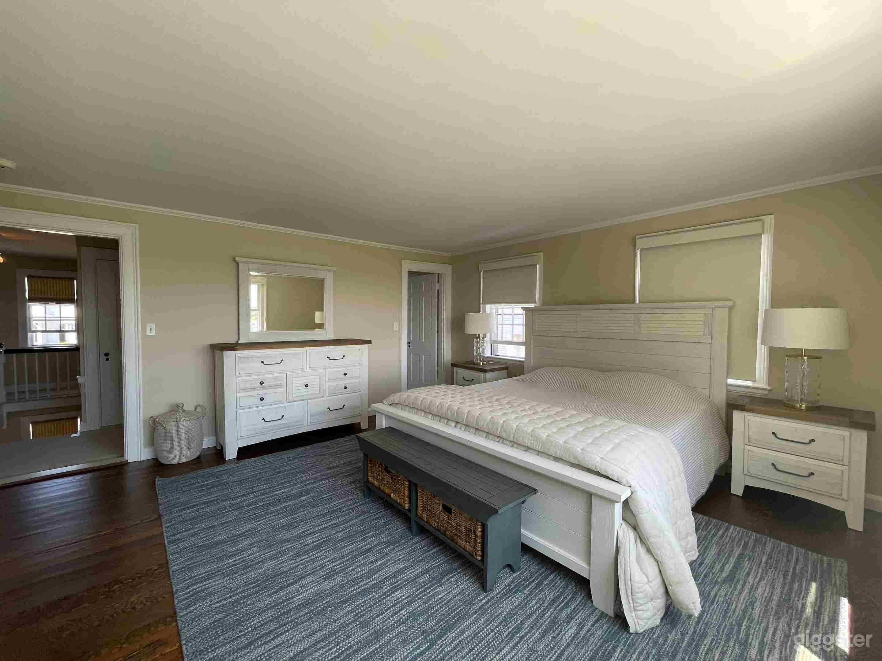 Edgartown Stunning Property Photo 4