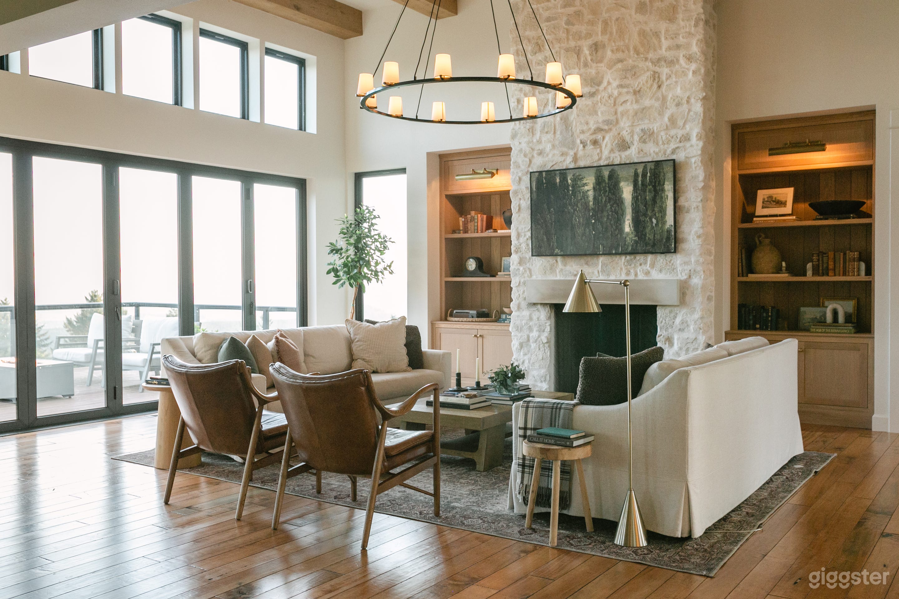 Luxury Mountain Home with 360 views Photo 1