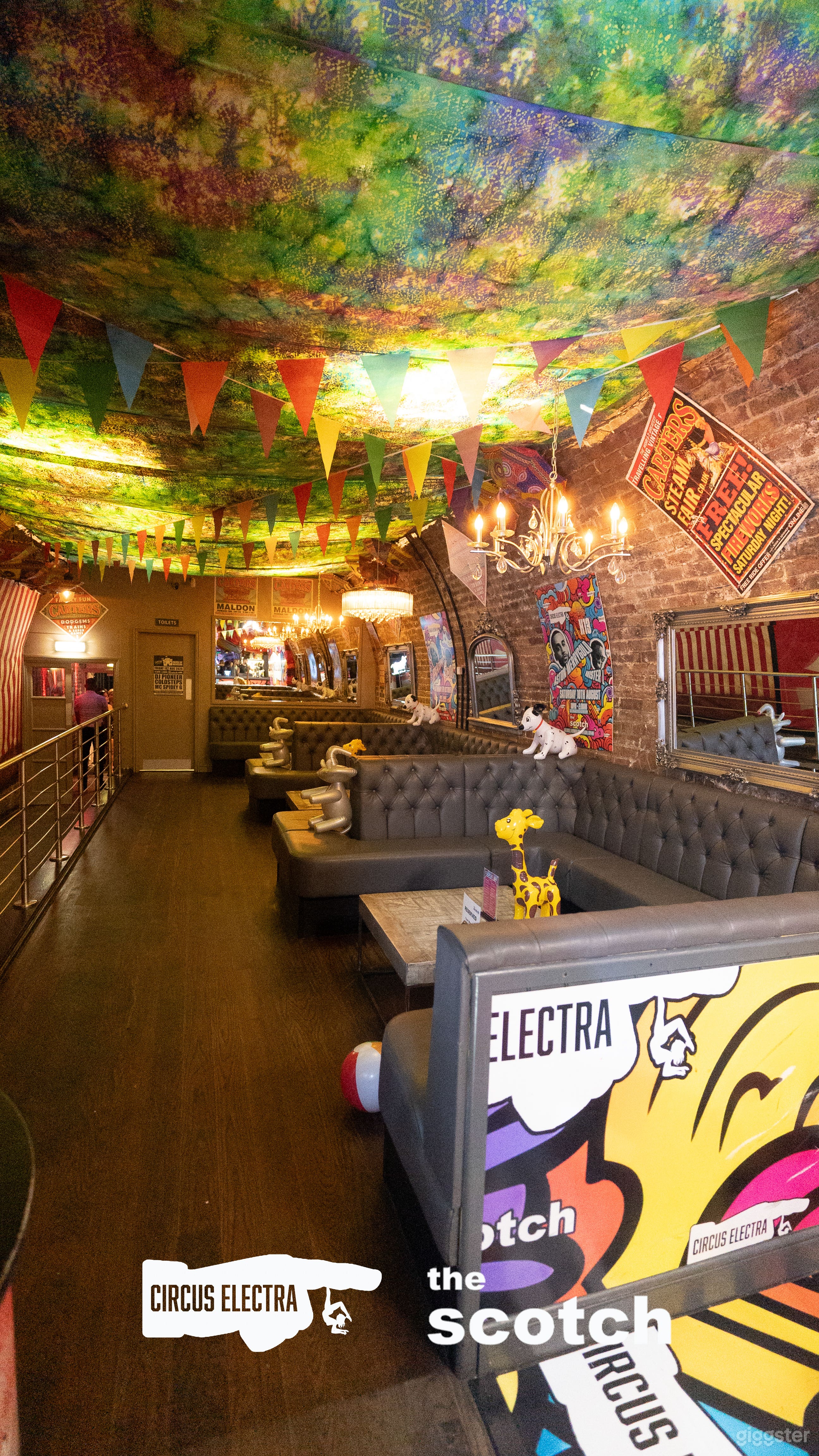 Unique Nightclub in Windsor with a Circus Theme Photo 4