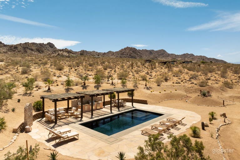  Sandora Domes - Architectural Retreat Near National Park 
