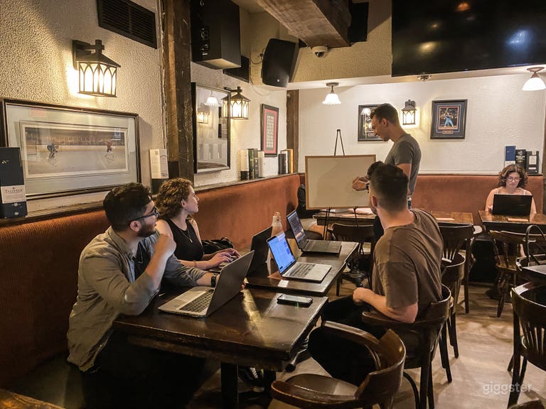  Coworking Space - Downtown Montreal 