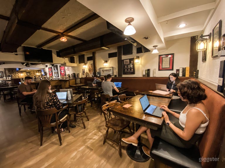  Coworking Space - Downtown Montreal 