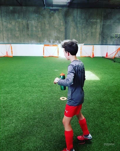 Large Indoor Soccer Field/Studios Photo 4