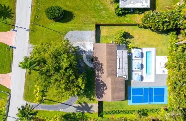  Miami Pool Home w/ Pickleball & Outdoor Fun 