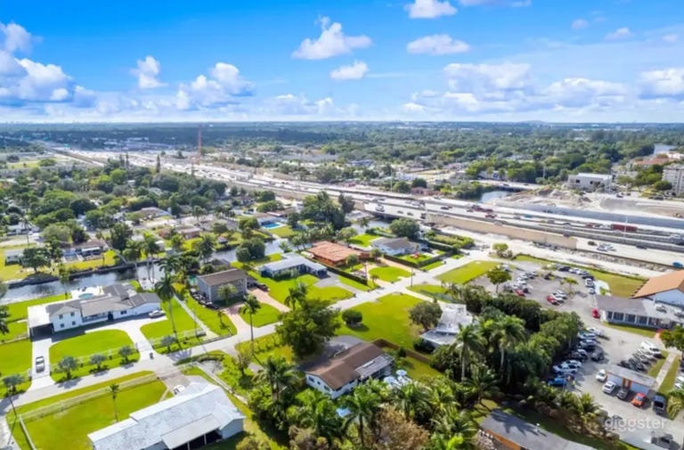  Miami Pool Home w/ Pickleball & Outdoor Fun 