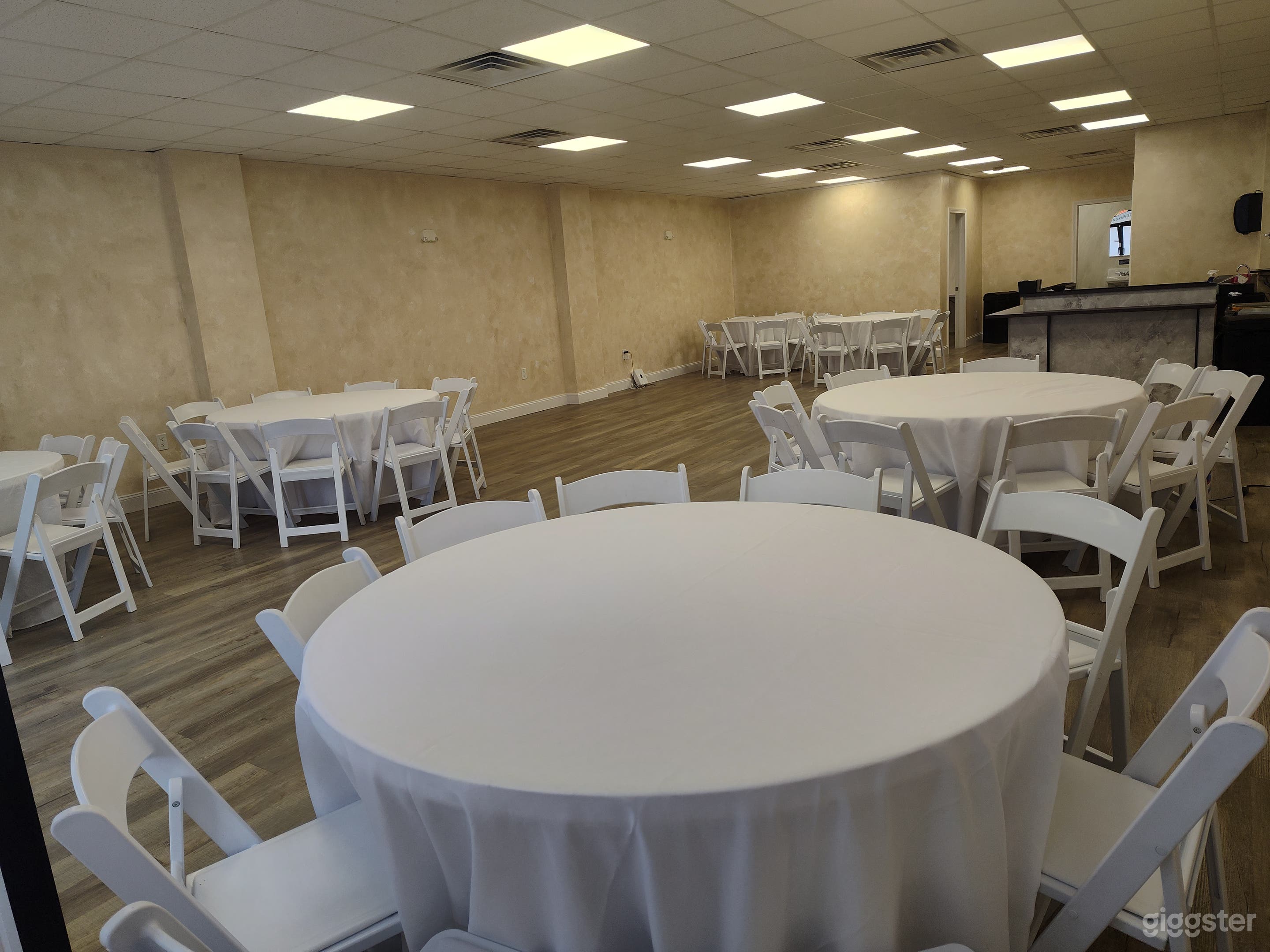 Cozy Event Space In Boston Photo 1