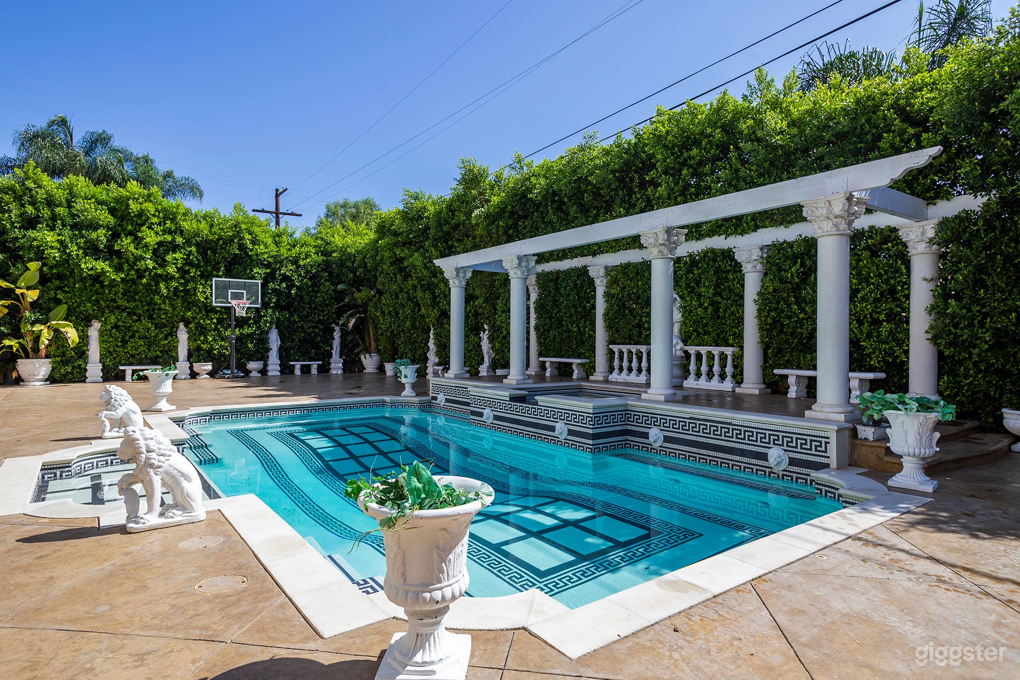 Mansion No.2005 Photo 4