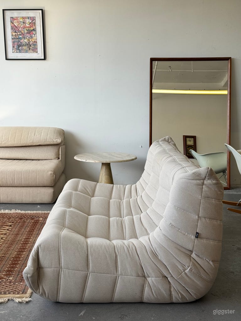  Creative showroom with collectibles furniture 