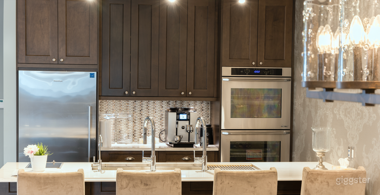  Chic Corporate Space 