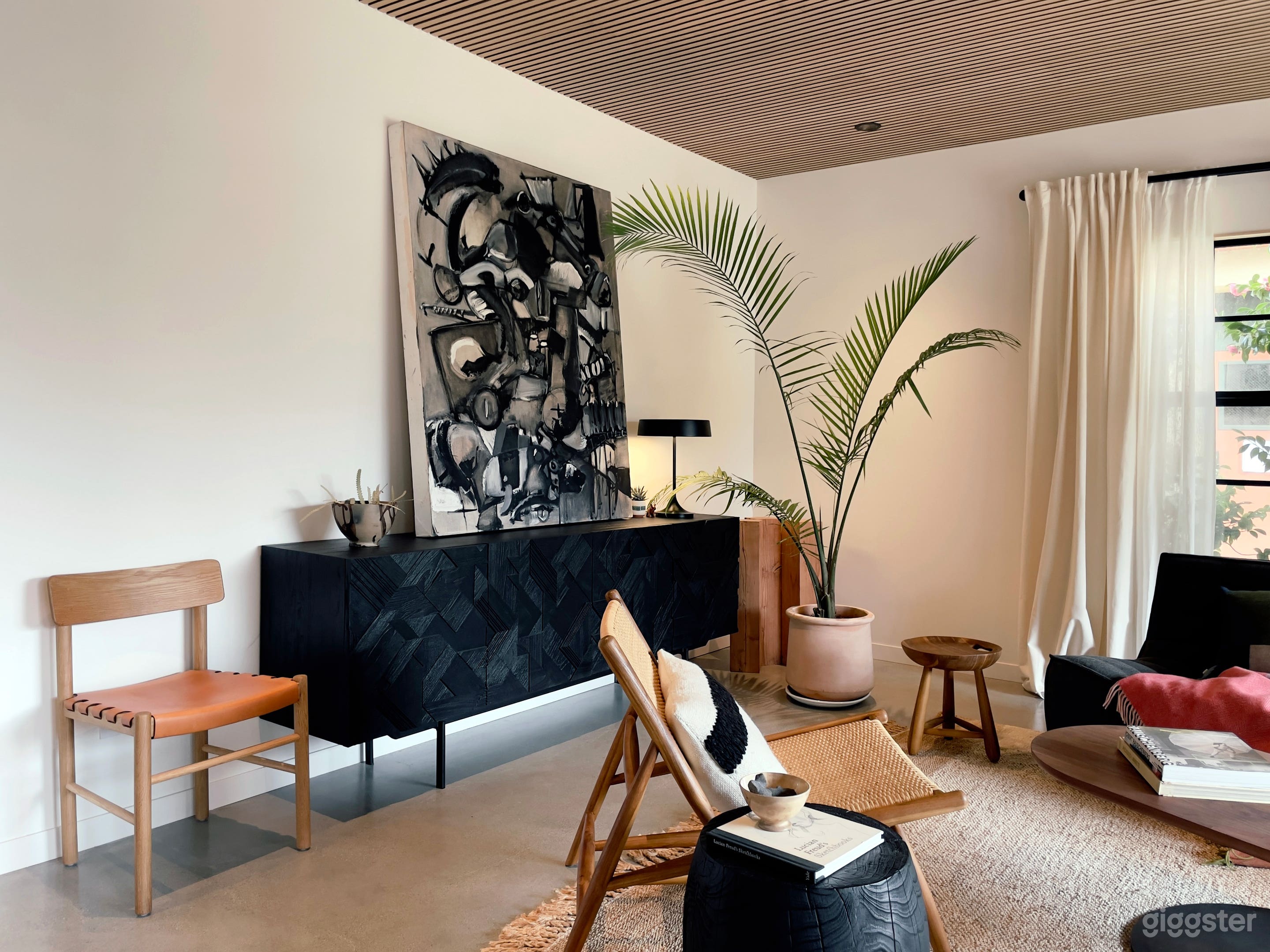 Three Story Modern Designer Loft in Berkeley Photo 4