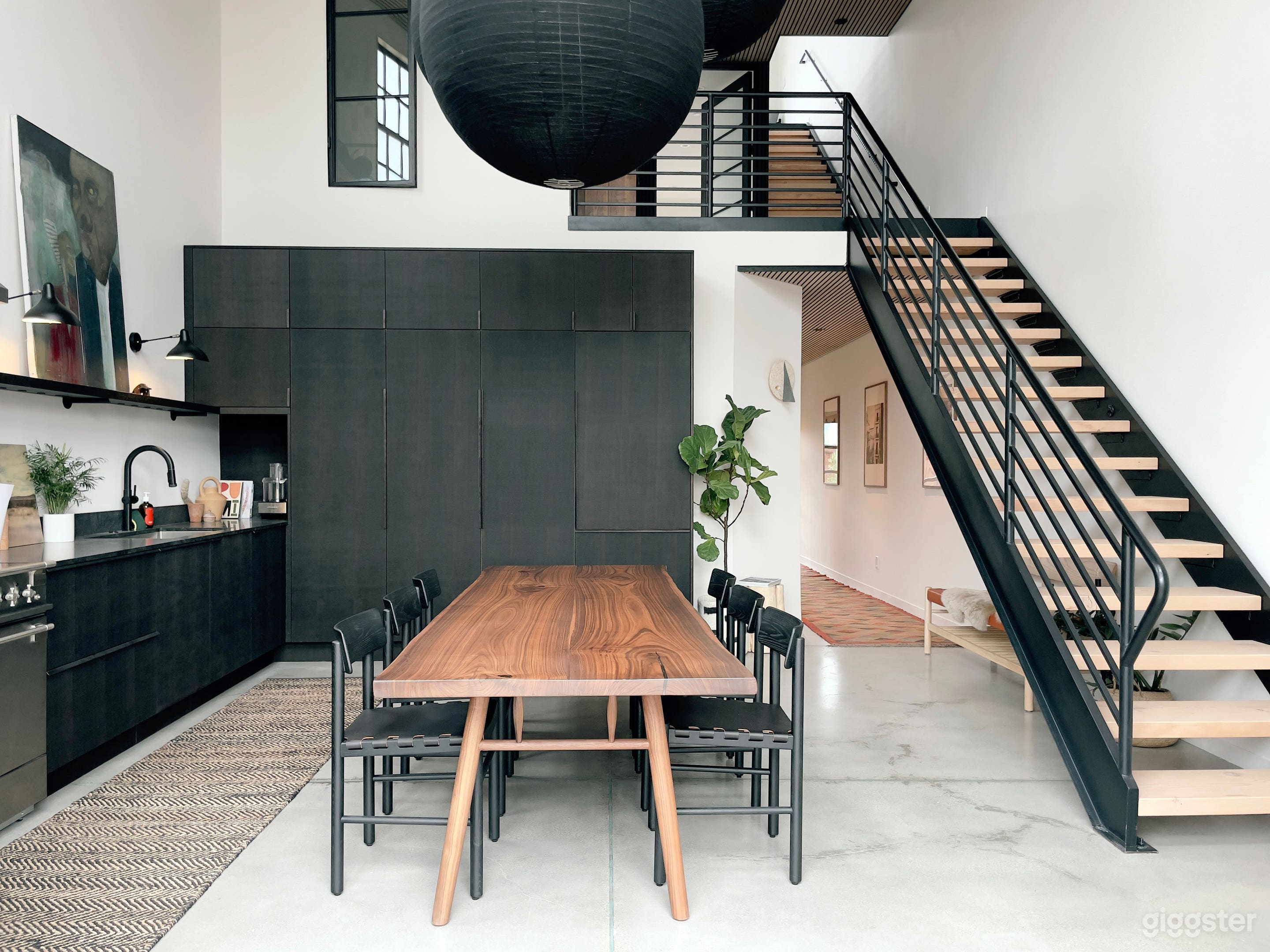 Three Story Modern Designer Loft in Berkeley Photo 1