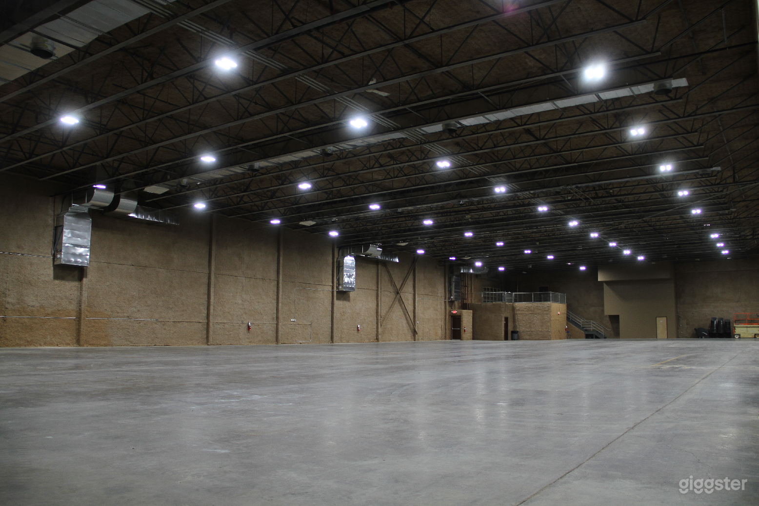 36,000 sq feet of stage - Additional 12,000 sq ft of stage next door (also EEI's stage)