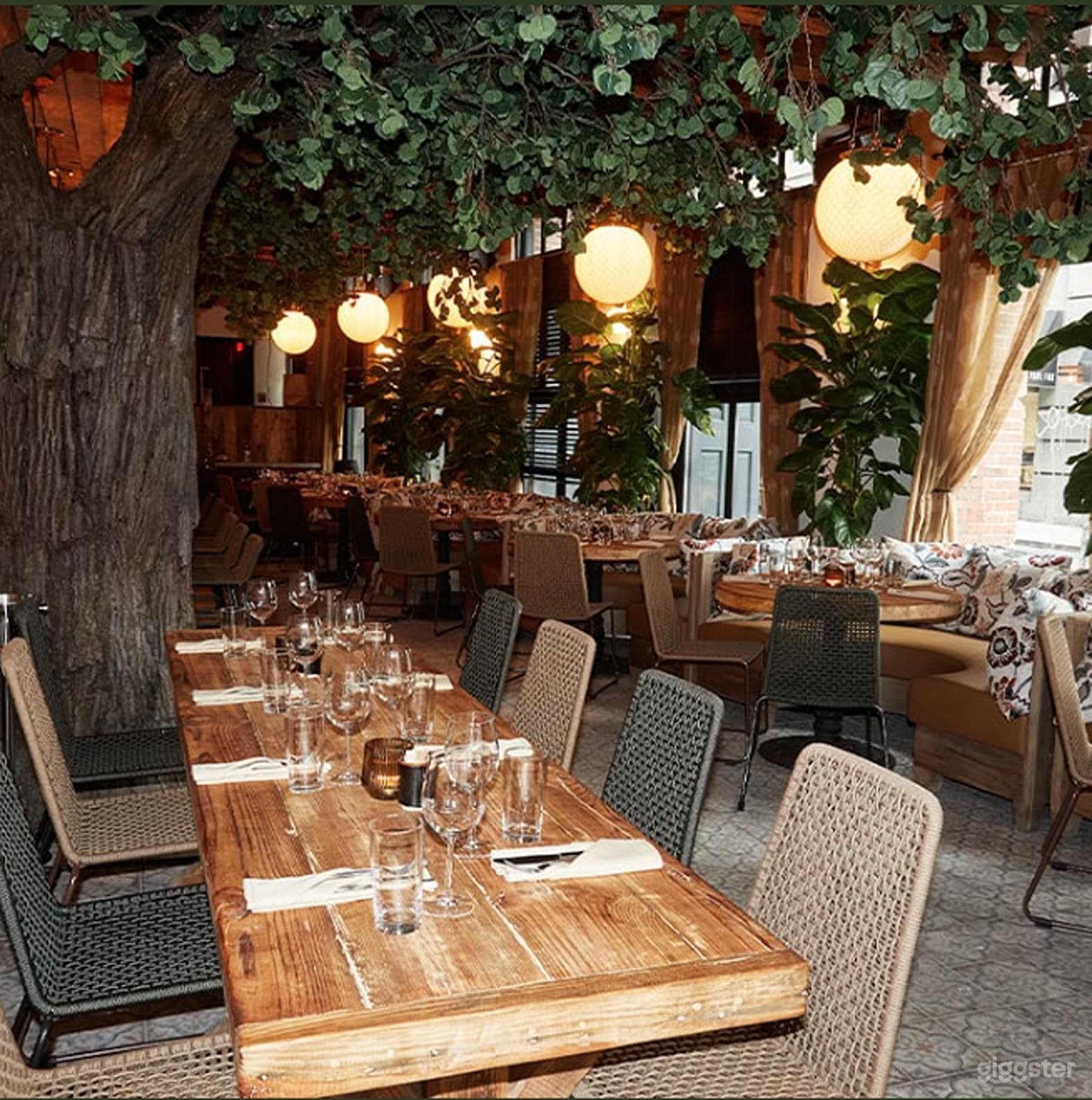 Inviting Main Dining Space Photo 4