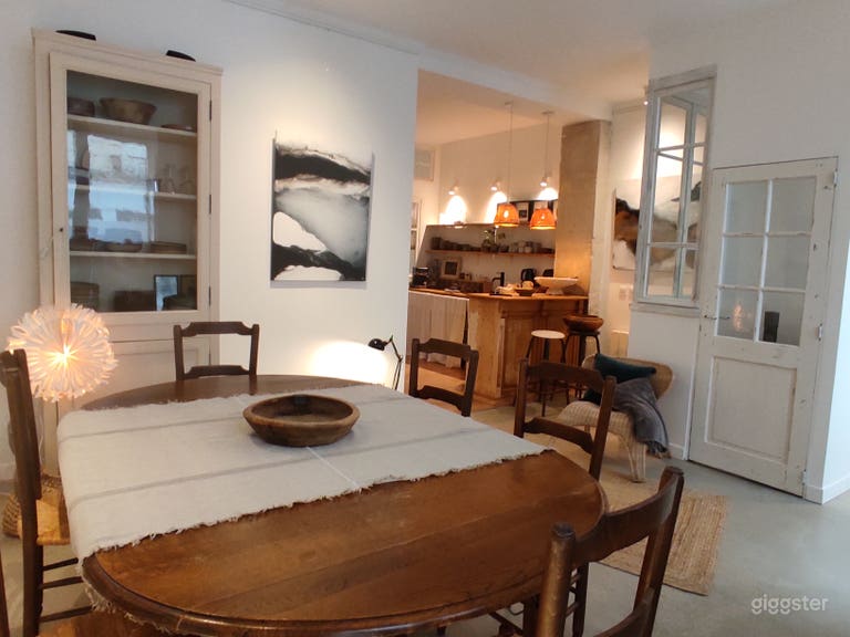  Atelier galerie showroom à deux pas des Batignolles 