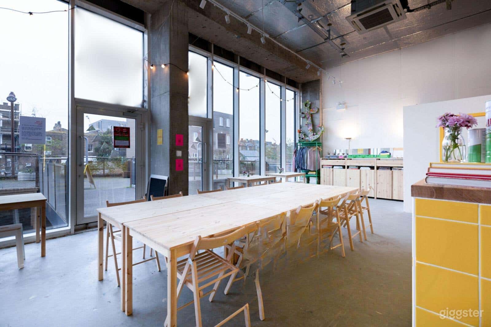 Craft Workshop Space with Bar in London Photo 3