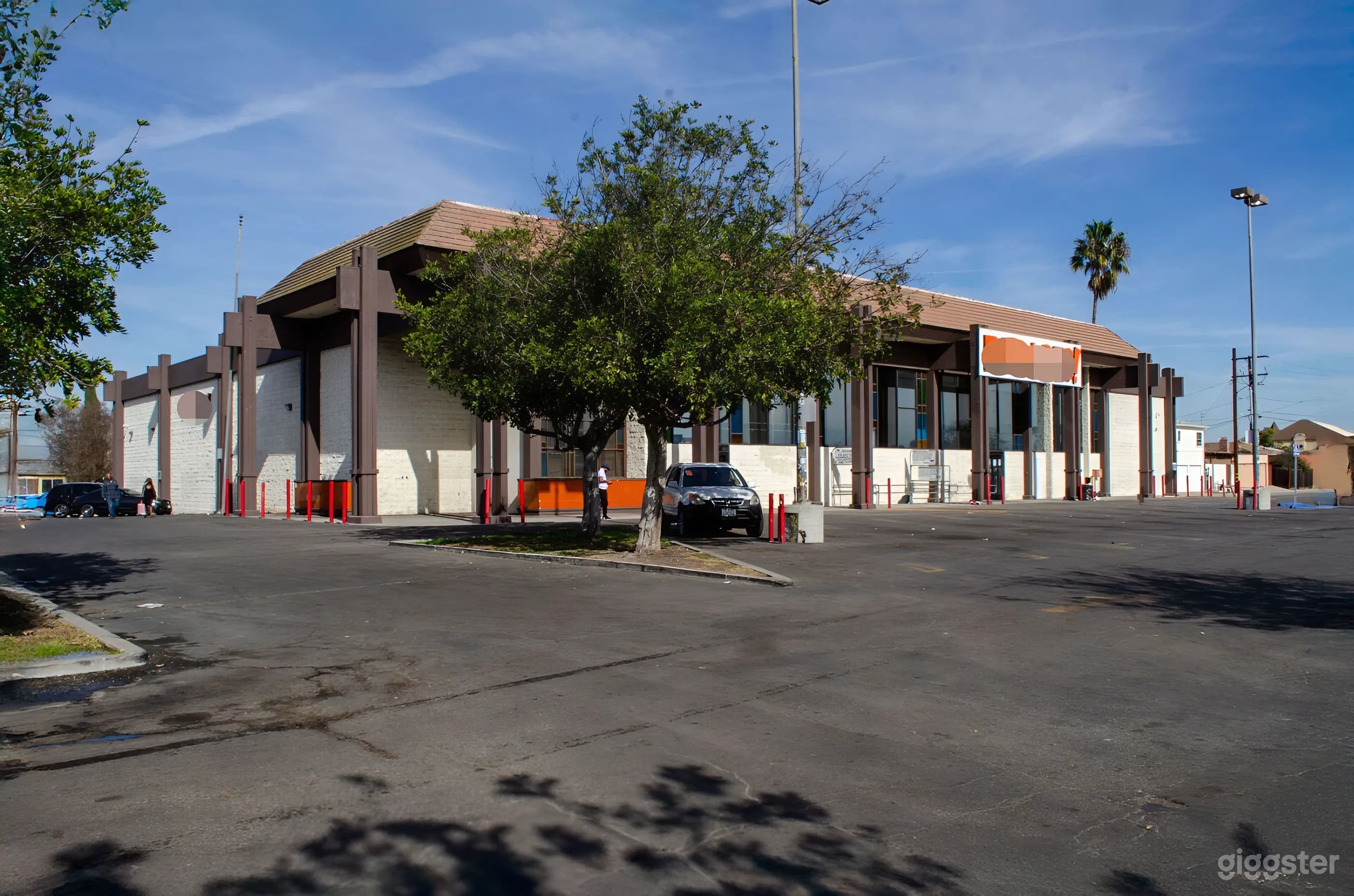 Vacant Big Box Retailer with Parking Photo 3