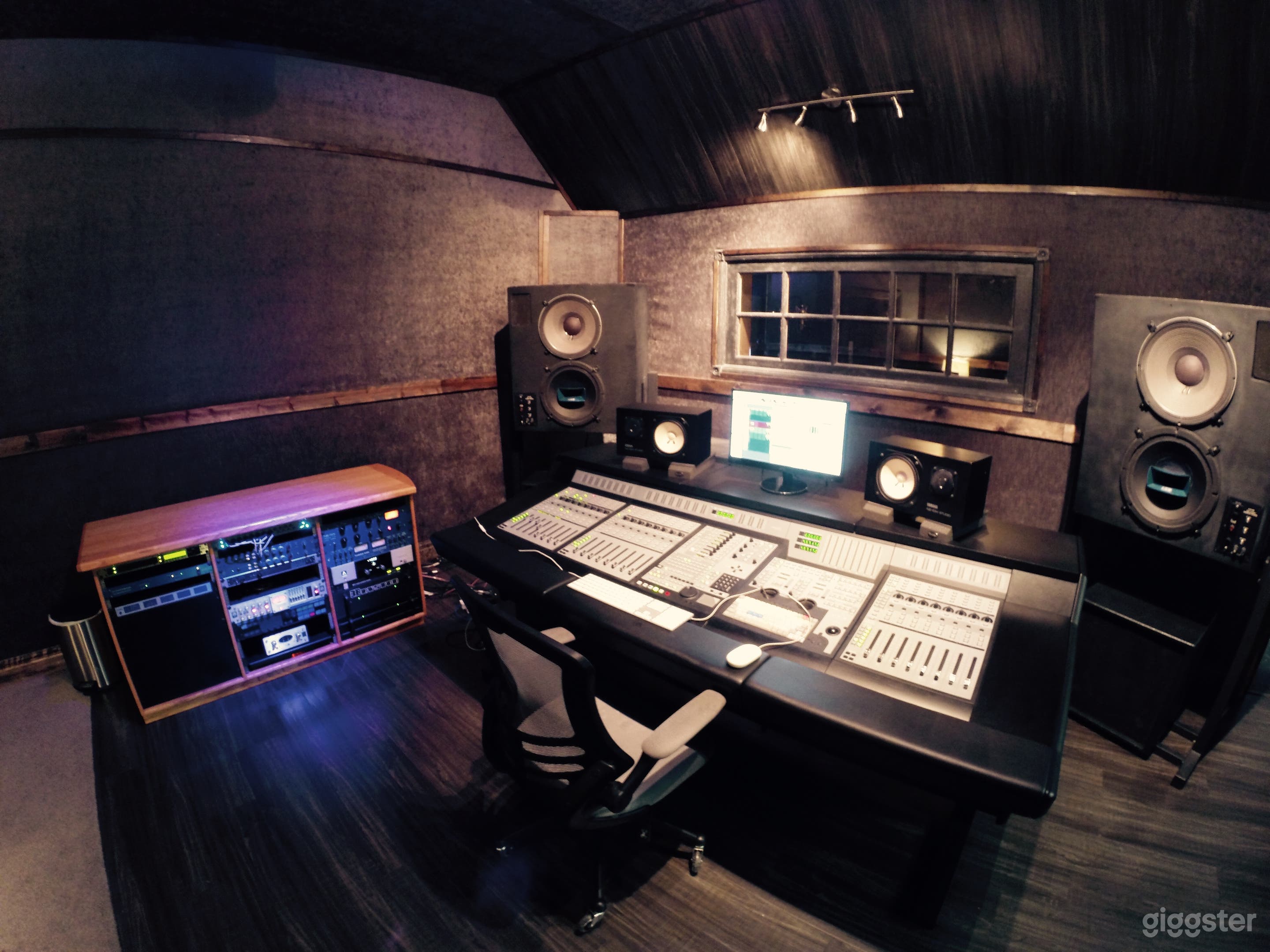 Canoga Recording Studio Photo 1