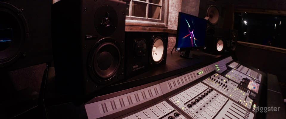 Canoga Recording Studio Photo 4