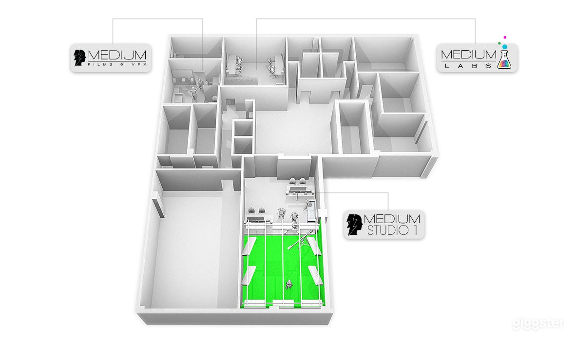 Pro Soundstage Film/Photo Studio with full cycs Photo 4