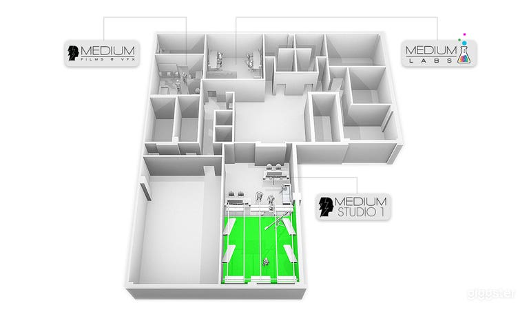 Pro Soundstage Film/Photo Studio with full cycs 