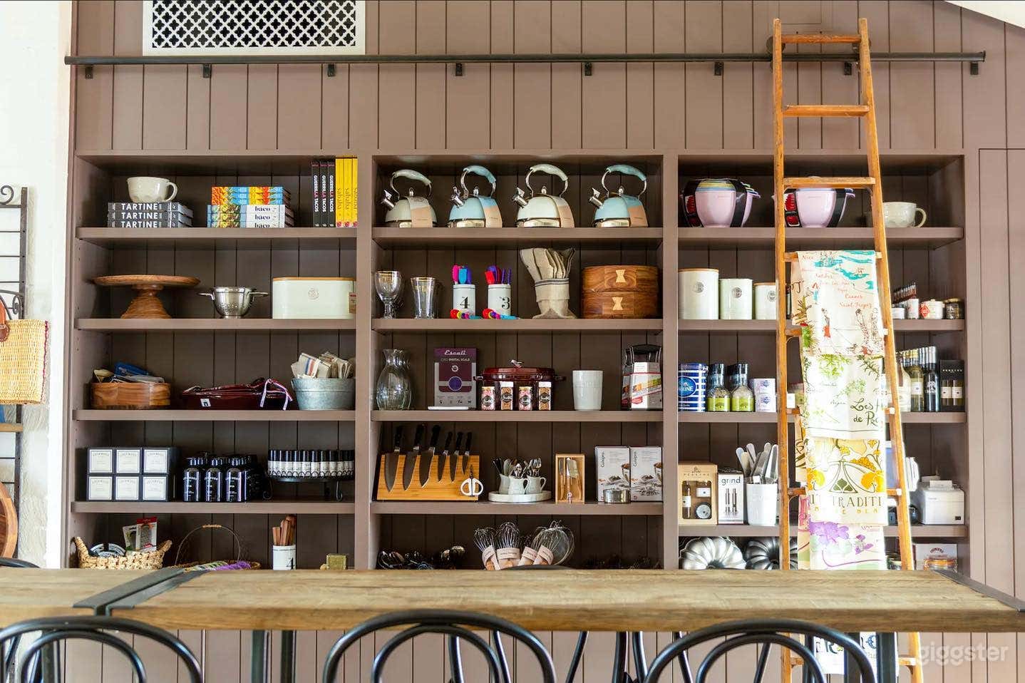 Creative Cooking School with Beautiful Viking Kitchen Photo 3