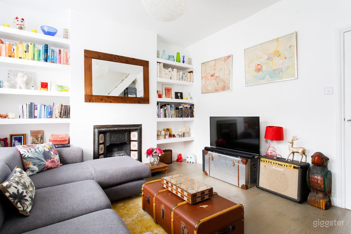 Victorian House with Contemporary Interior Photo 2