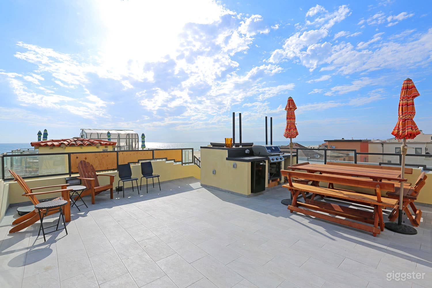 Beachside Villa with Rooftop Deck Grill Photo 1