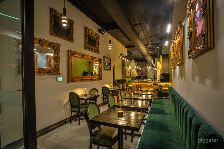  Lounge cocktail chic et haut de gamme au centre-ville 