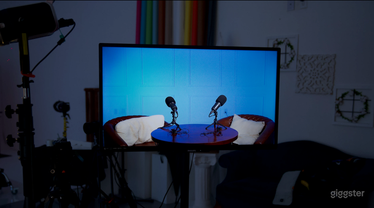  Estudio de Podcast de Katy con Audio Profesional y Configuración Multicámara 