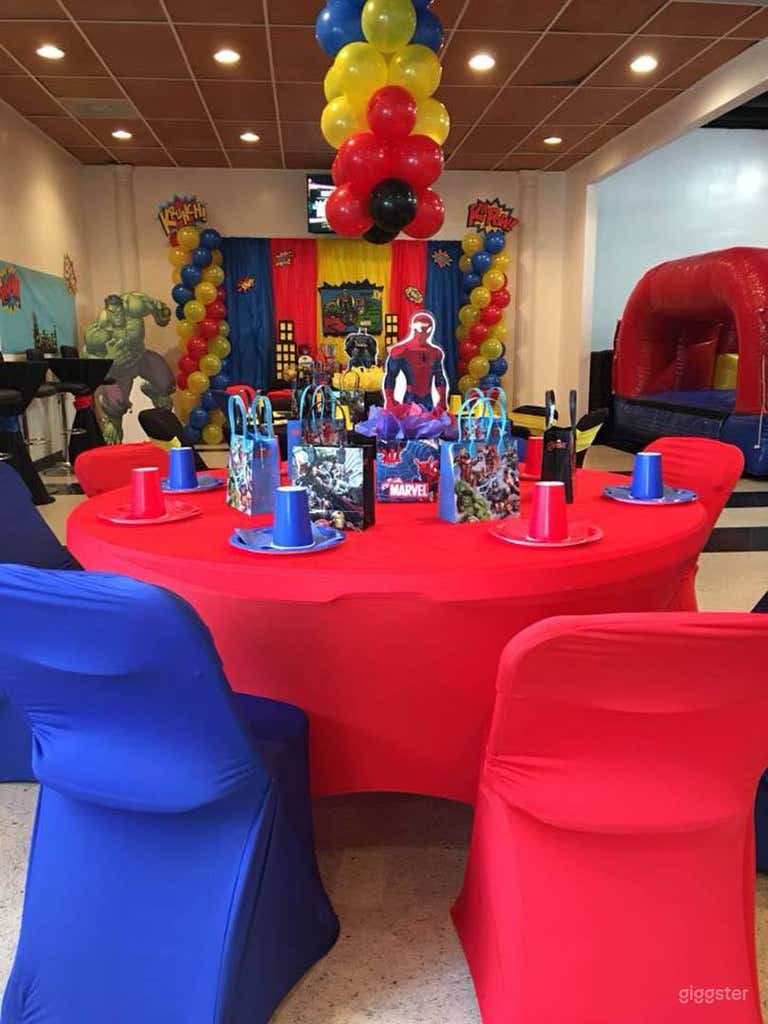  A Room for all Occasions in Bartlett! 