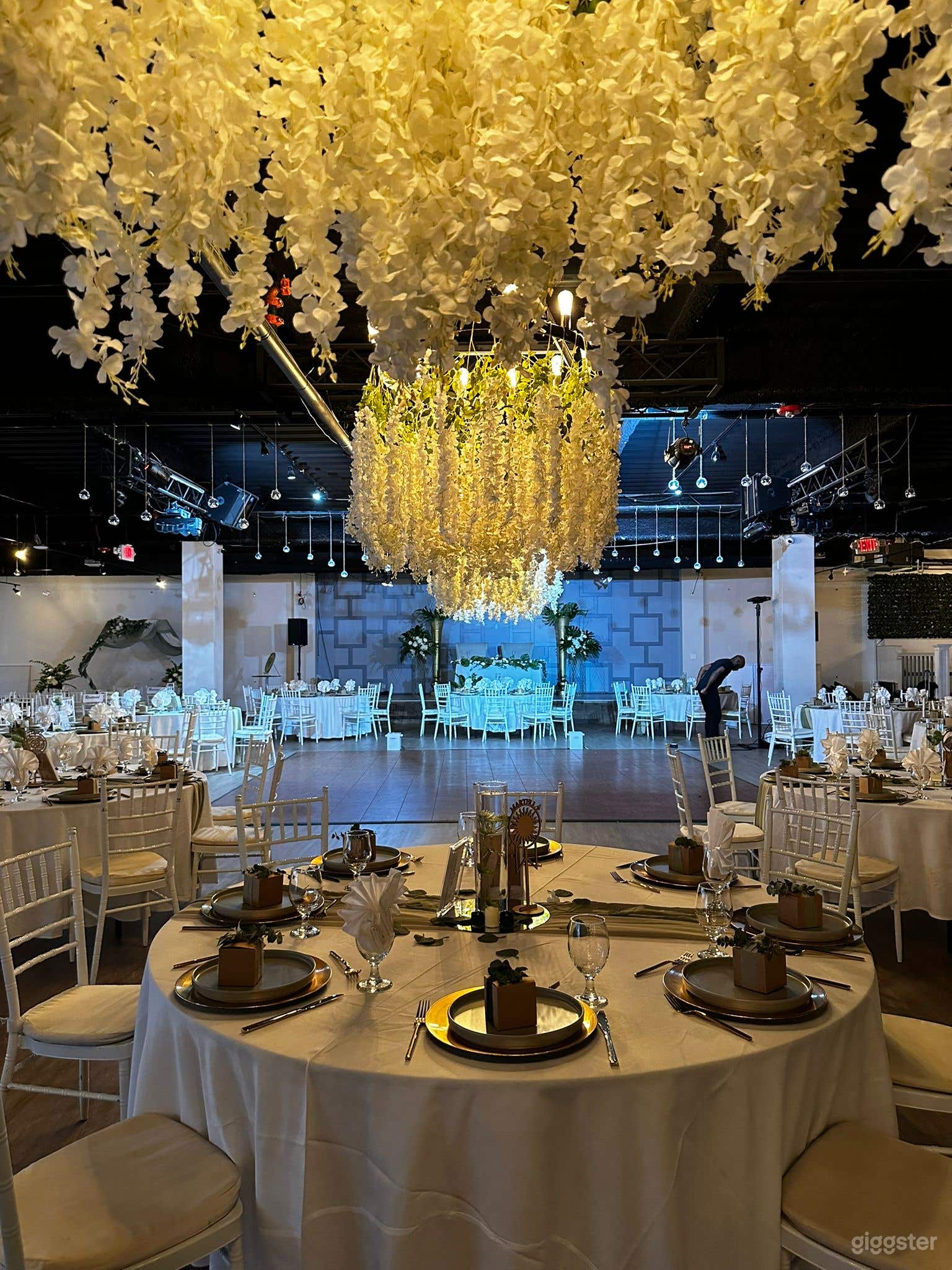 Chic and Adaptable Events Venue Photo 2