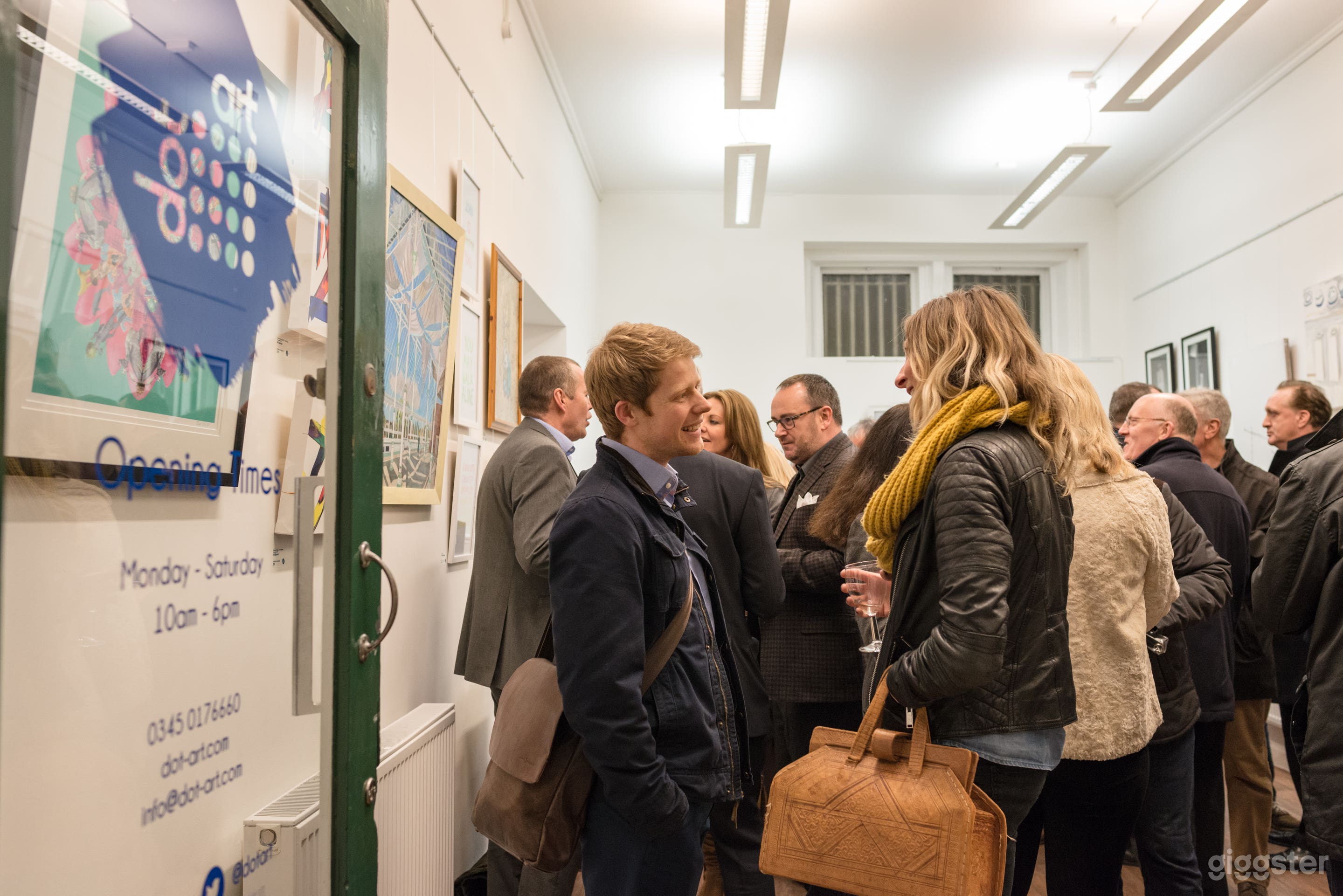 Unique Art Gallery in Historic Liverpool Avenue Photo 4