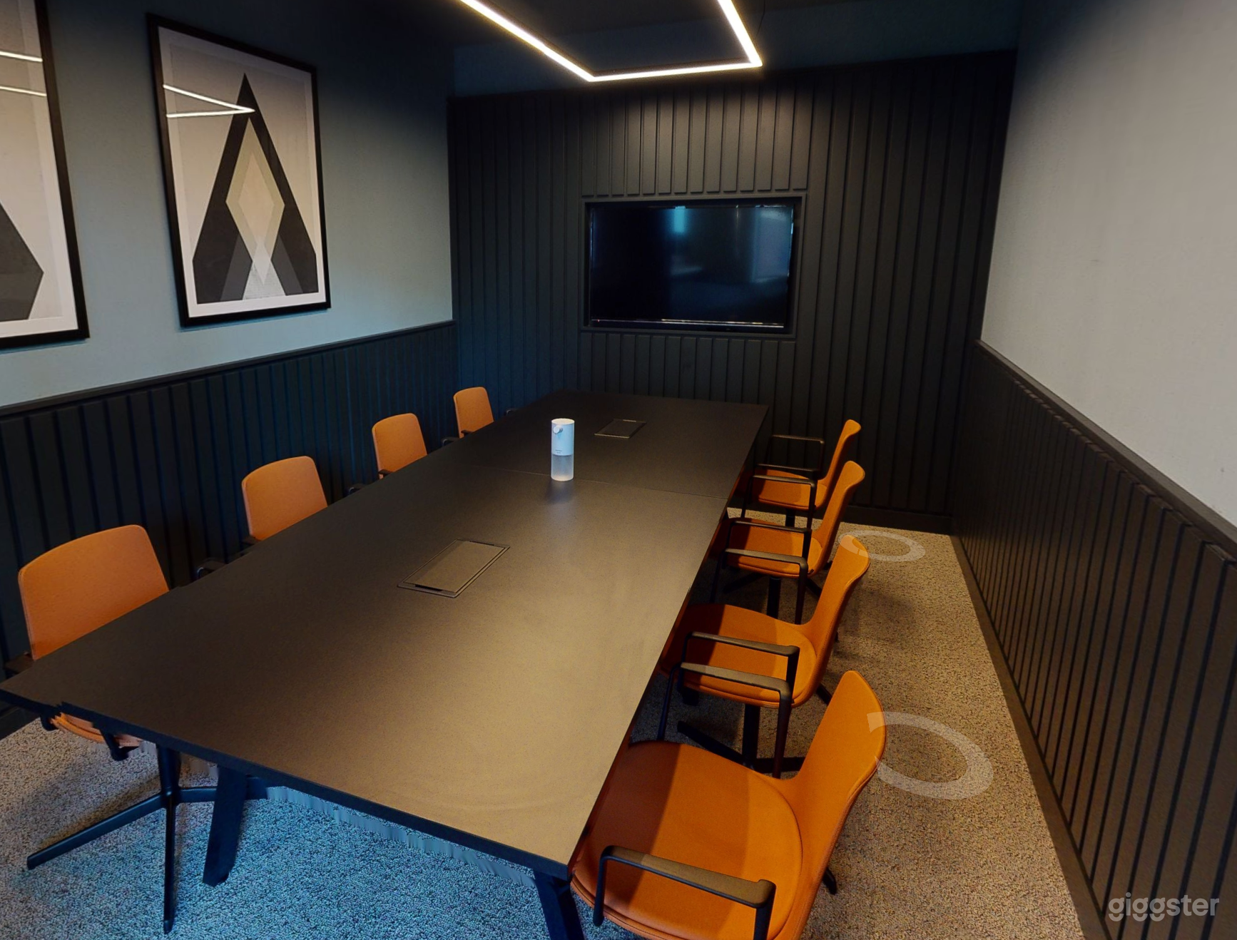 The Hepworth Good for 8 Persons Photo 2