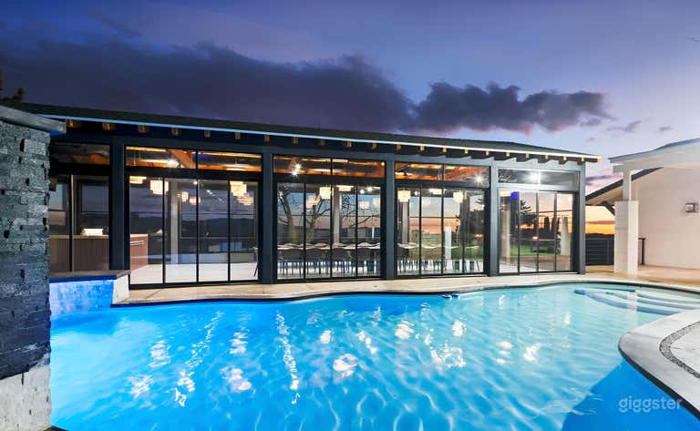  Stunning Pool with Breathtaking Views 