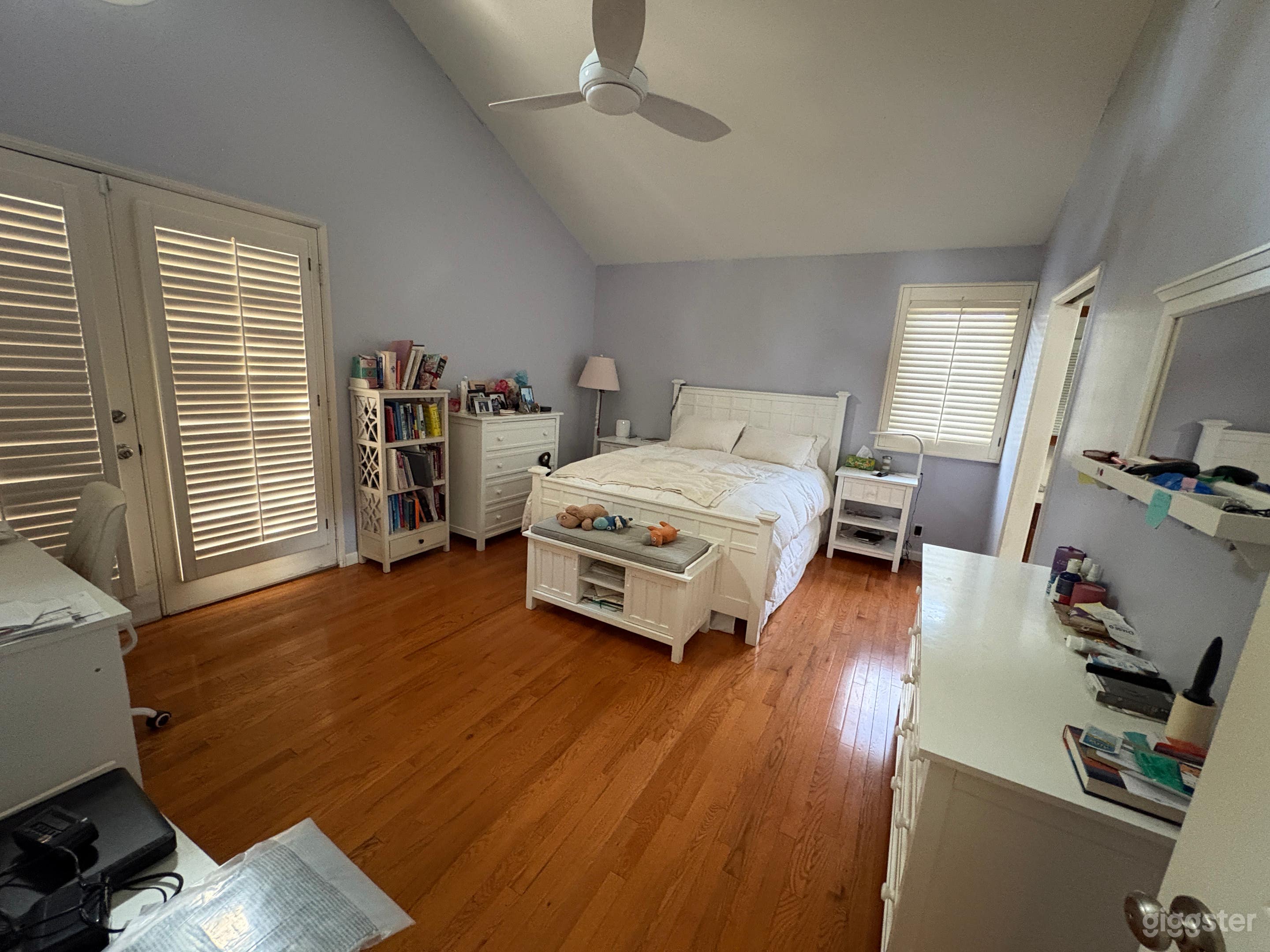 Charming craftsman home with easy parking in Mar Vista. Photo 4