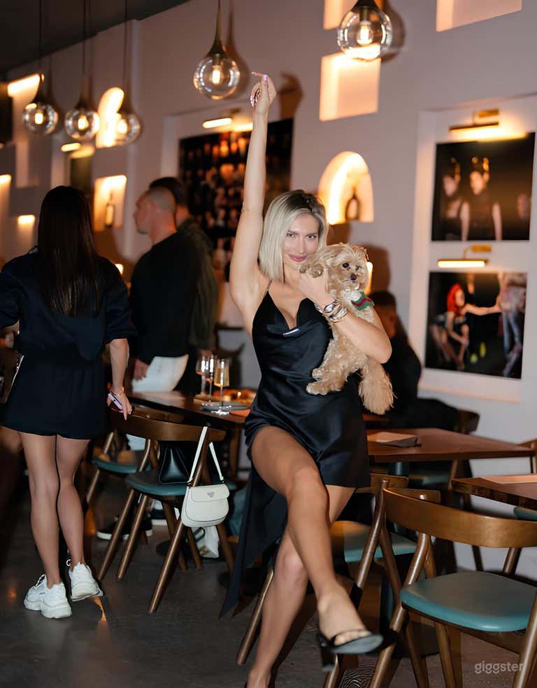  Intimate Wine and Cocktail Bar 