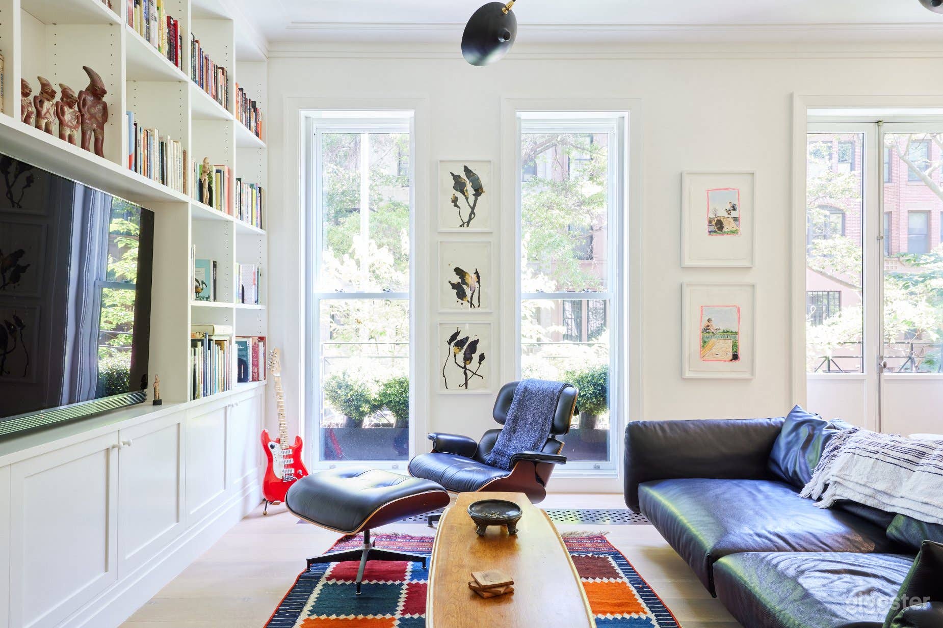 Artful Upper West Side Brownstone Photo 2