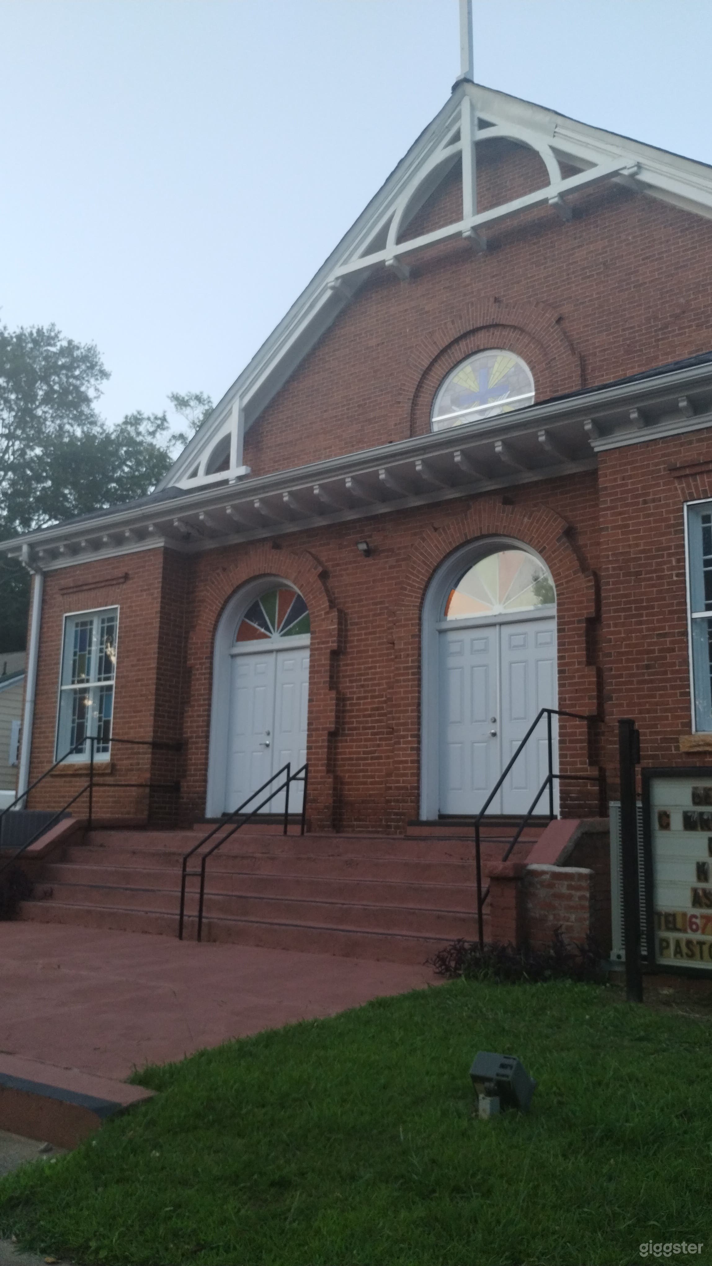 Church for Multi-purpose use Photo 2