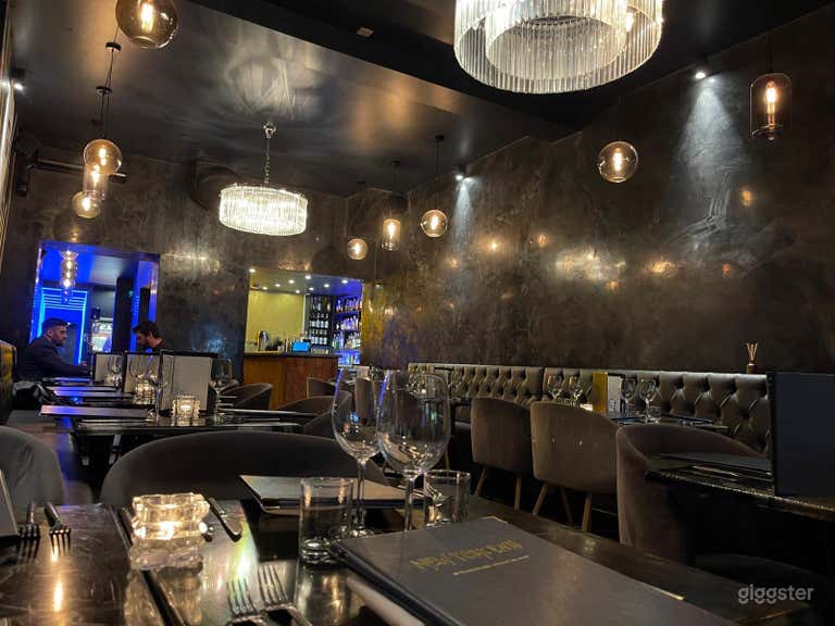  Graffiti/Hip Hop Steakhouse 