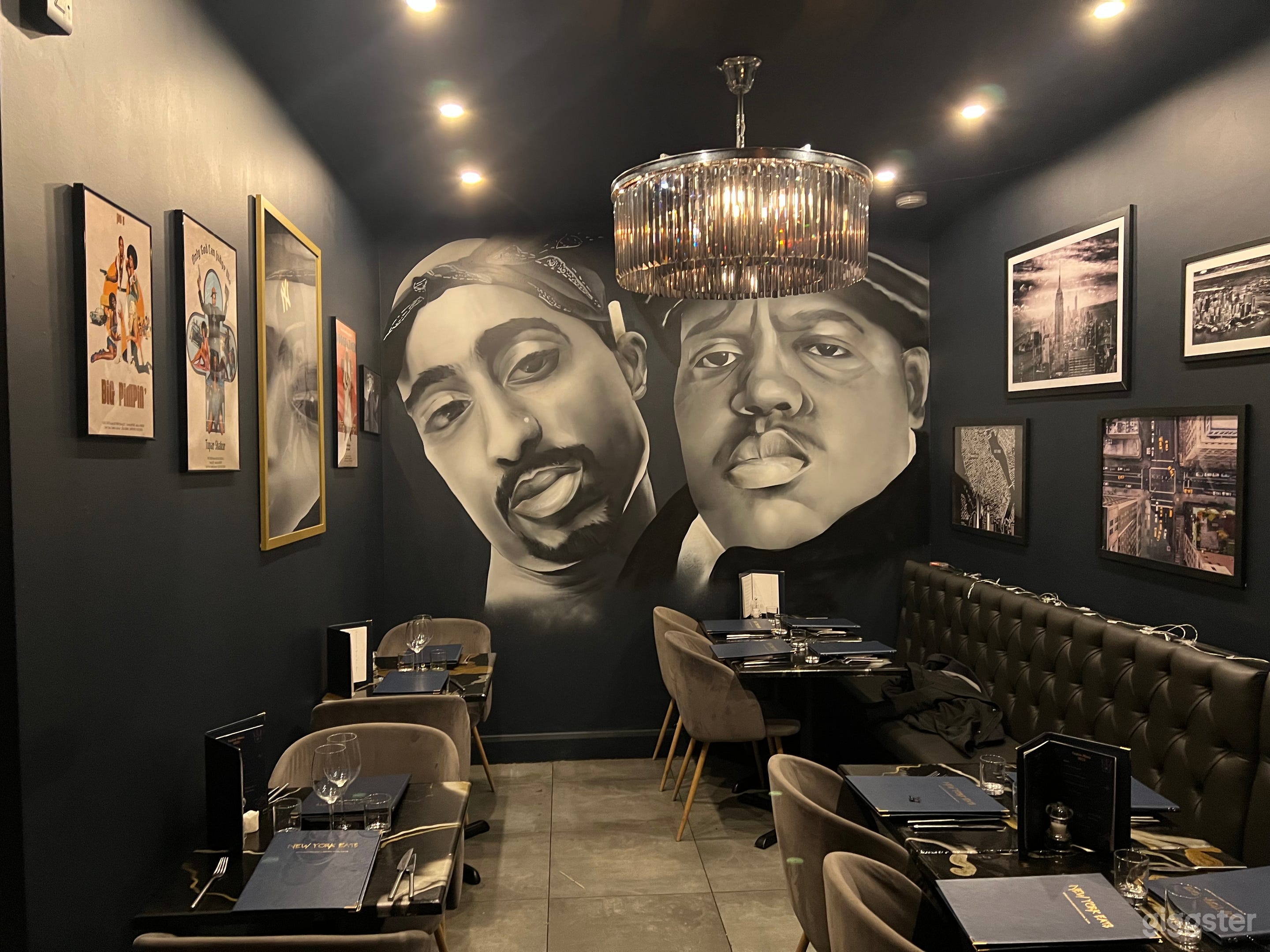 Graffiti/Hip Hop Steakhouse Photo 1