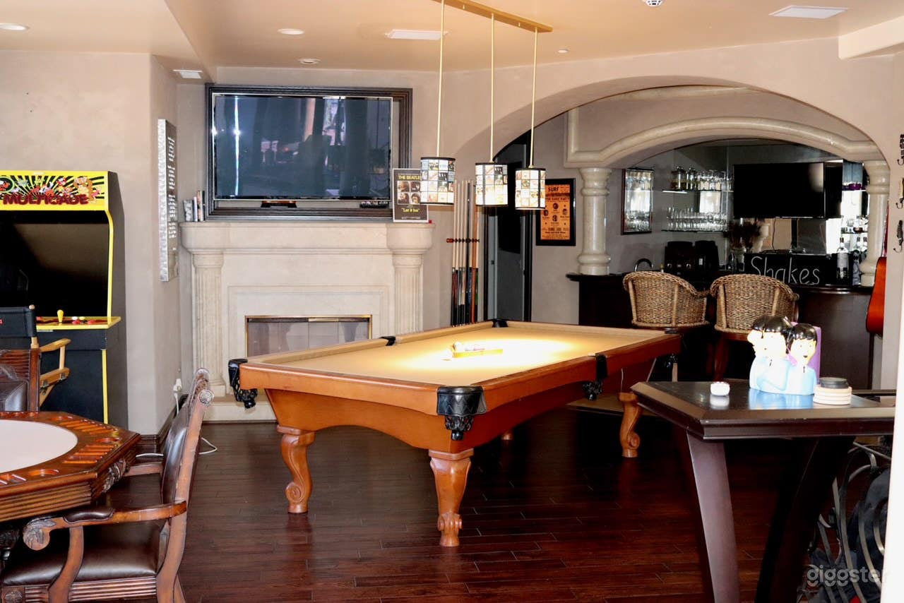 Orange County Mansion and Vineyard Photo 2