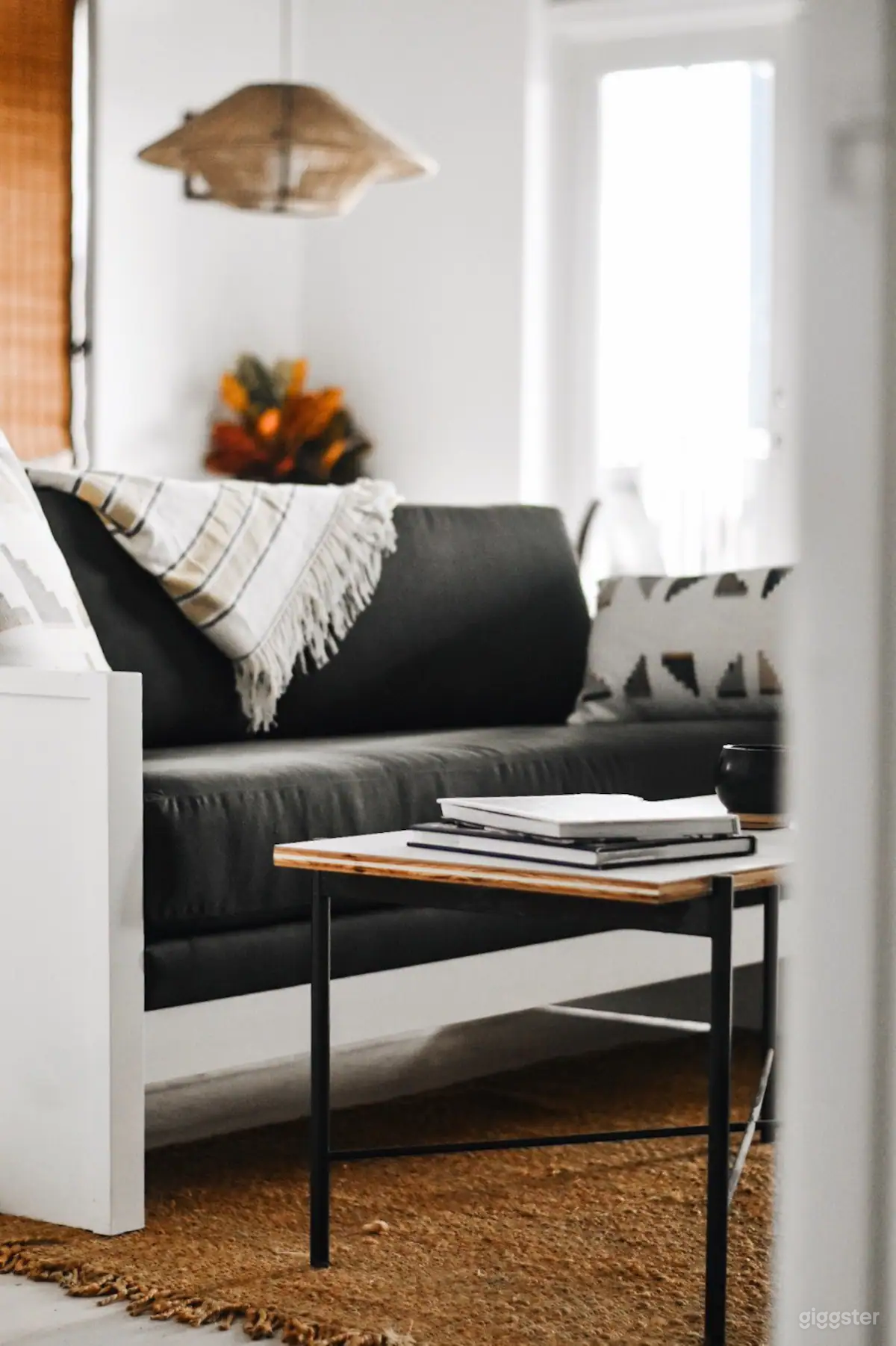 Bricky - 1st Floor Studio Loft Apartment Photo 3