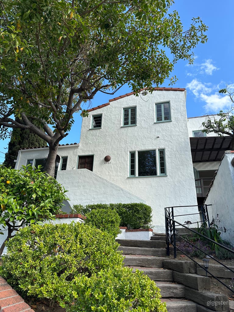  Spanish Villa with Panoramic Views in Adams Hill 