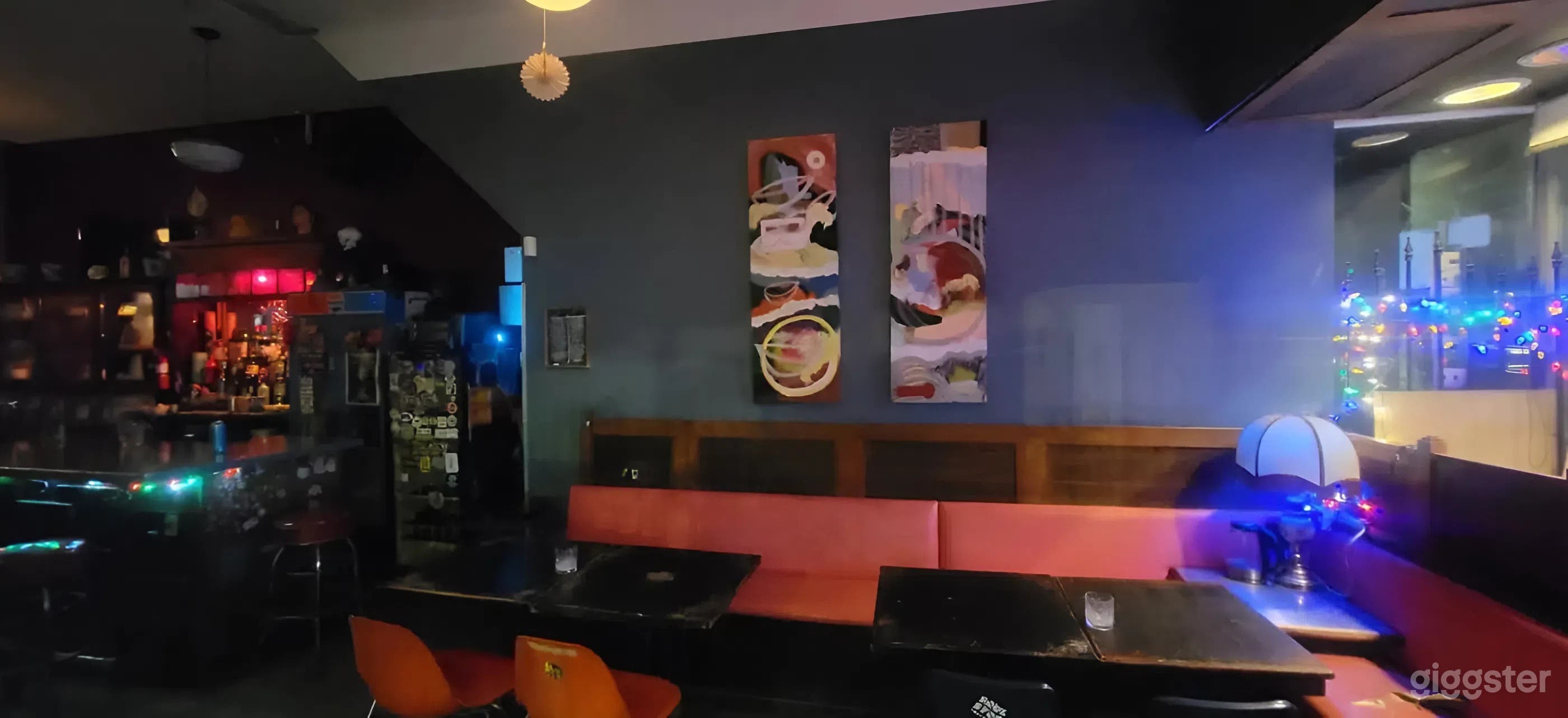 Gritty Toronto Dive Bar with Vintage Charm Photo 4