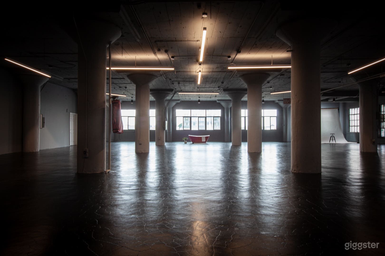 Concrete Brutalist Creative Gallery DTLA Photo 1