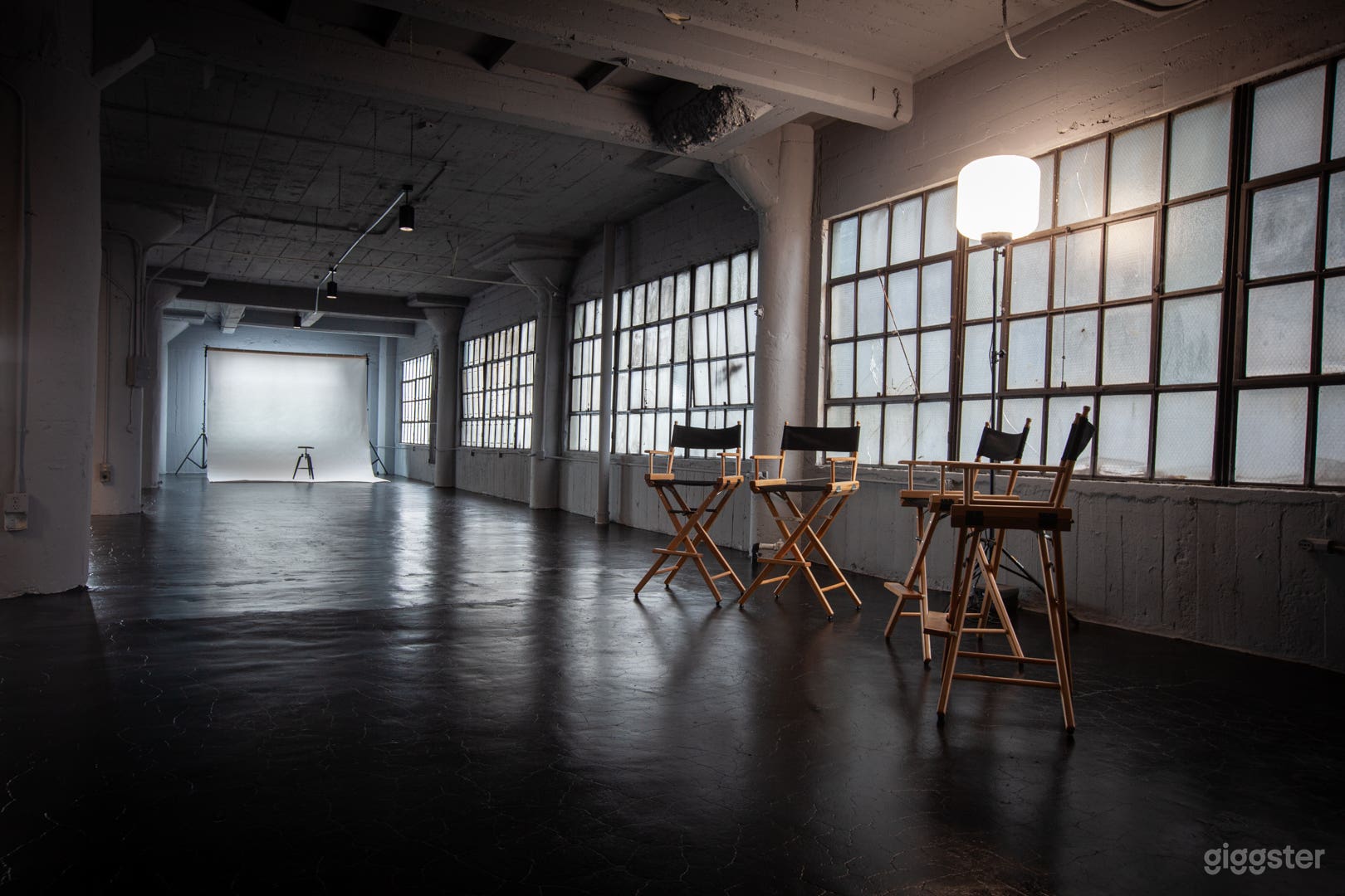 Concrete Brutalist Creative Gallery DTLA Photo 4