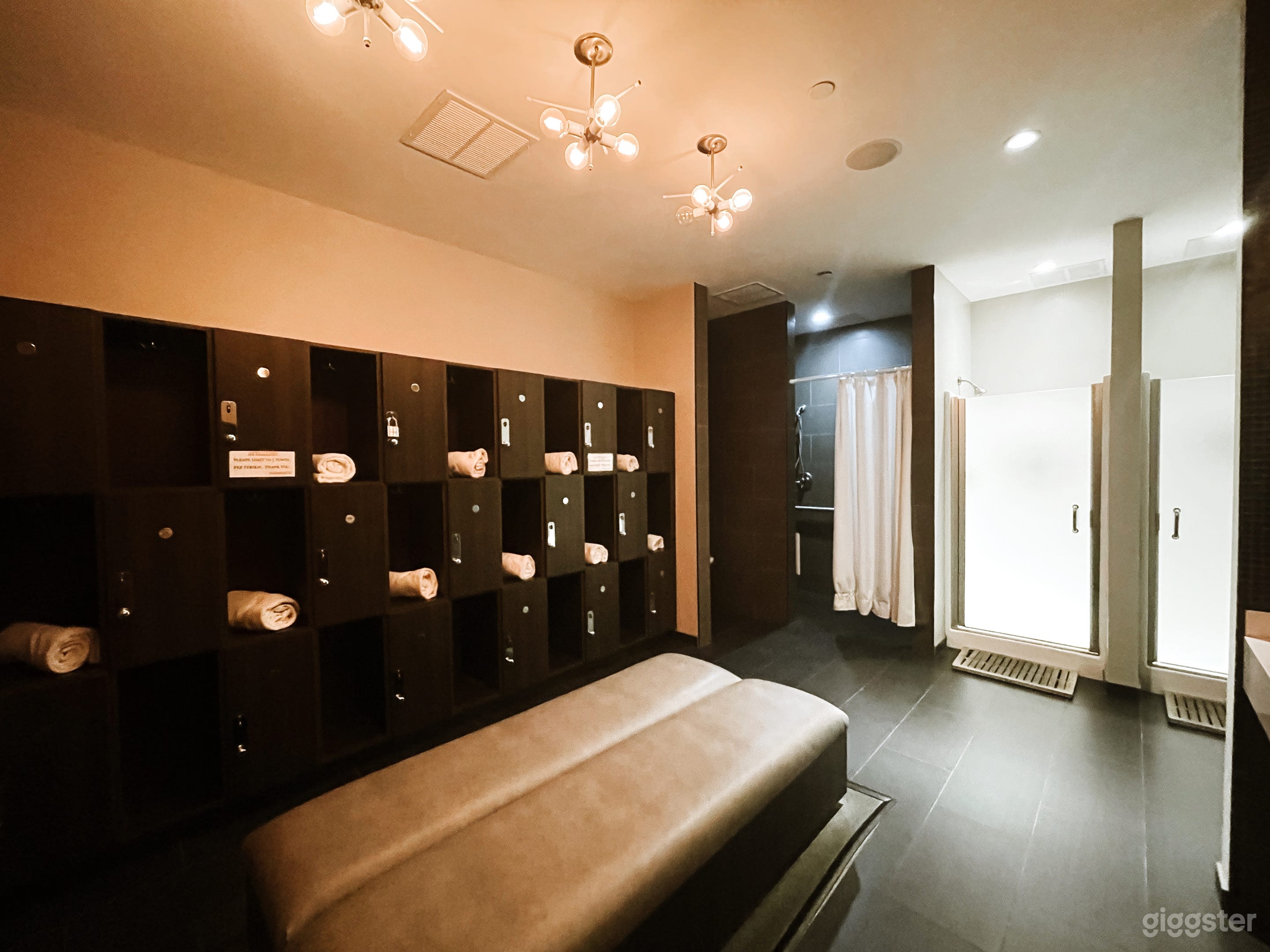 Full facilities. Mens